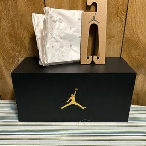 Jordan shoe box